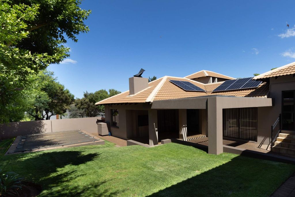 Property photo 1 of 45