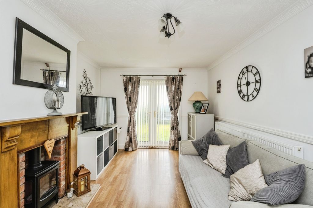 Property photo 2 of 18 Pbox-Img.Jpg