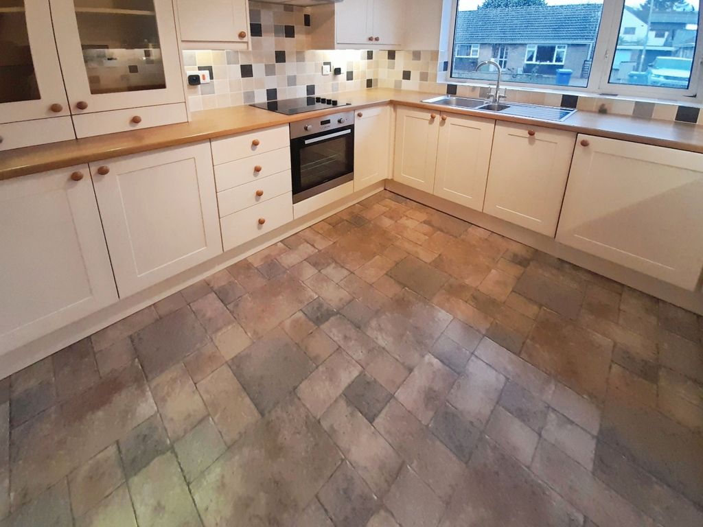 Property photo 2 of 12 Pbox-Img.Jpg