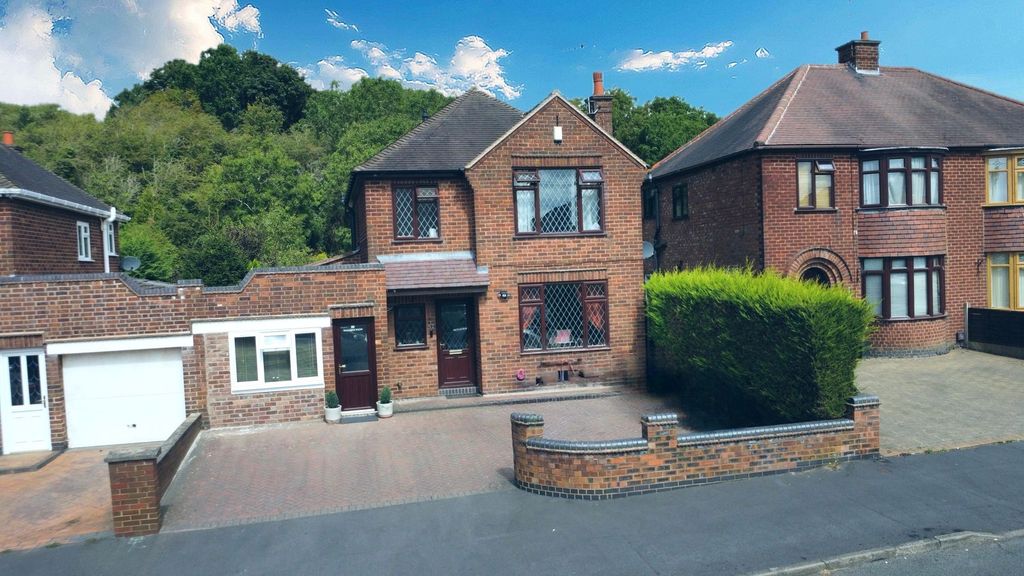 Property photo 1 of 35