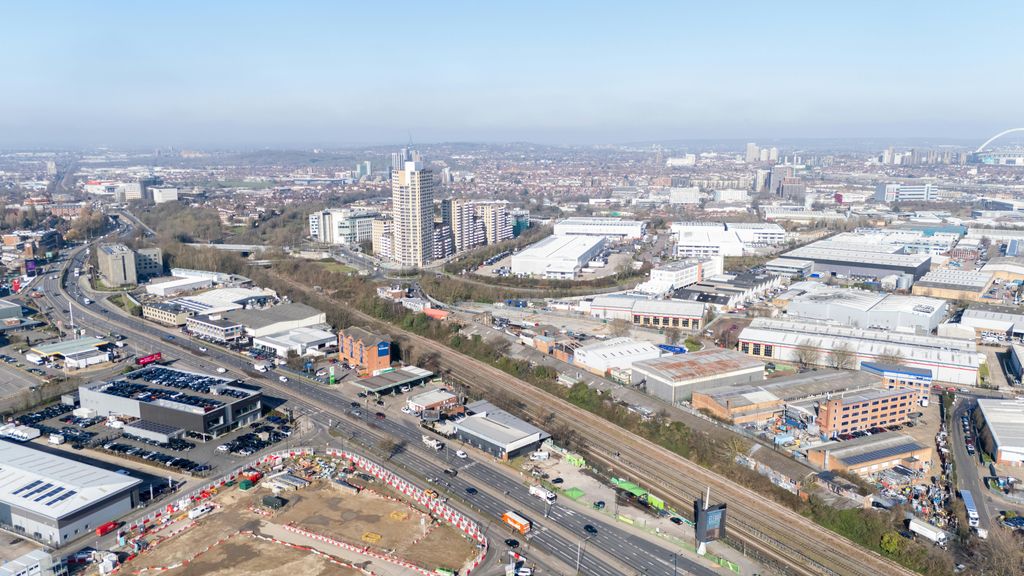 Property photo 3 of 4 Dji_20231219080035_0202_D.Jpg