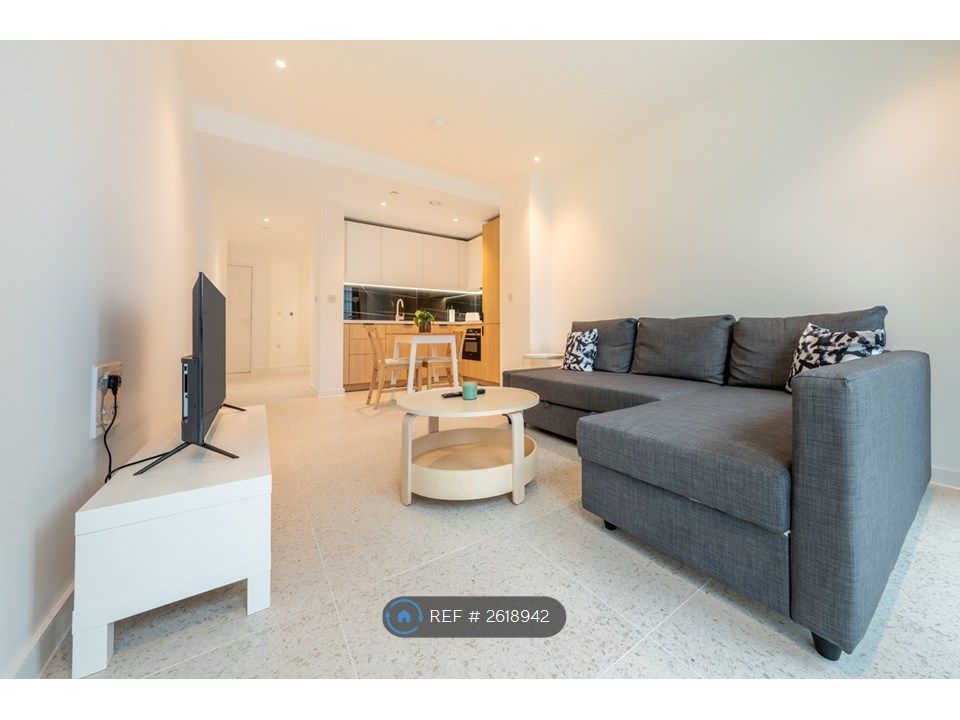 Property photo 3 of 12