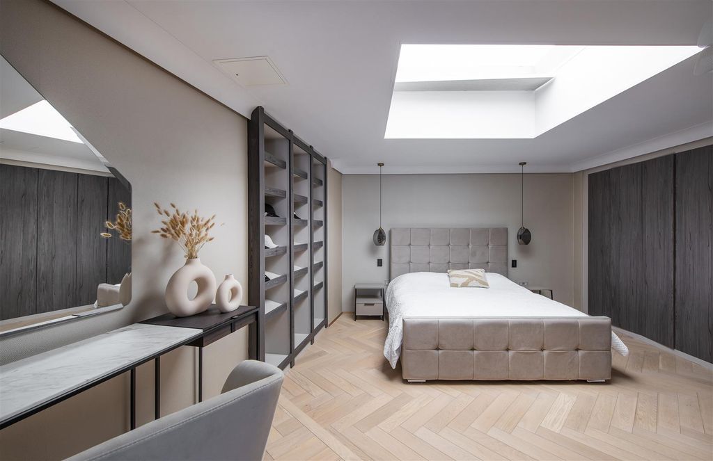 Additional image 12 of 5 bed flat to rentCentury Buildings, St Mary's Parsonage, Manchester M3