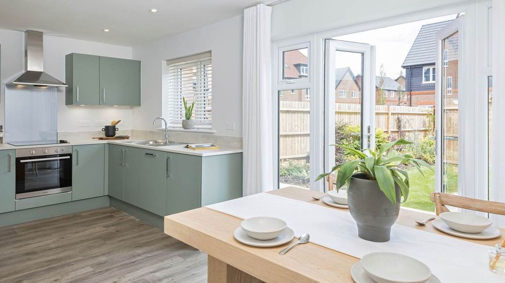 Property photo 2 of 9