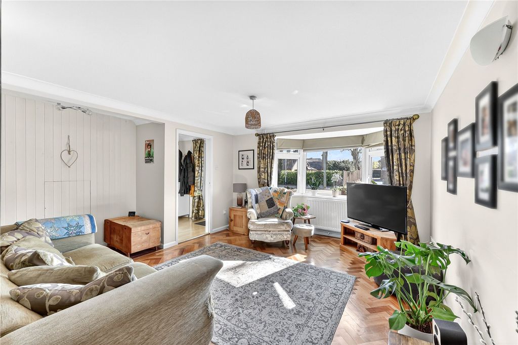 Property photo 2 of 25 Picture No. 18