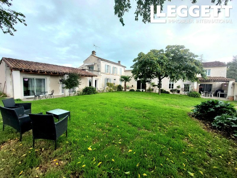 Property photo 2 of 10