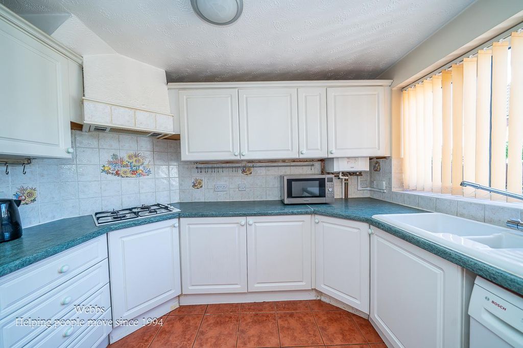 Property photo 3 of 26 Webbs-7.Jpg