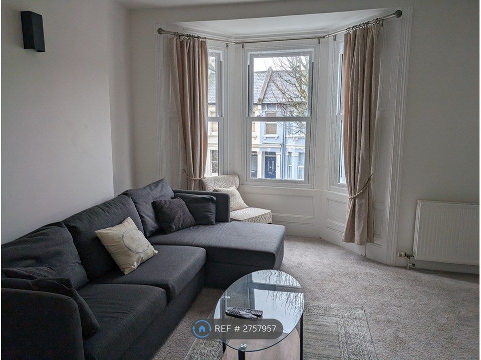 Property photo 2 of 15 Living Room