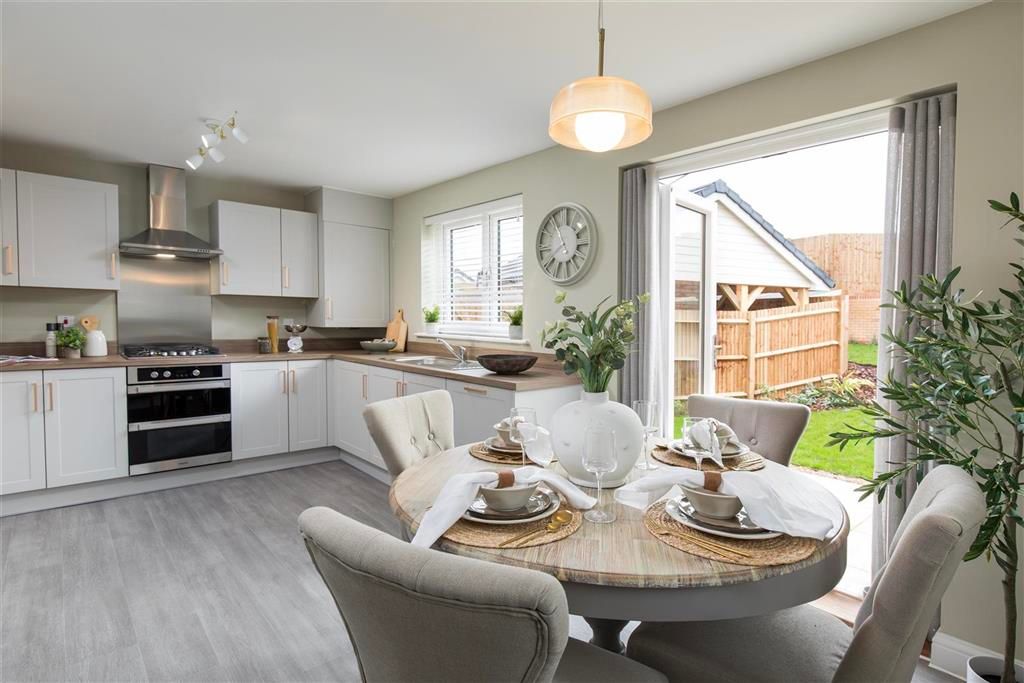 Property photo 3 of 11 Kitchen Diner