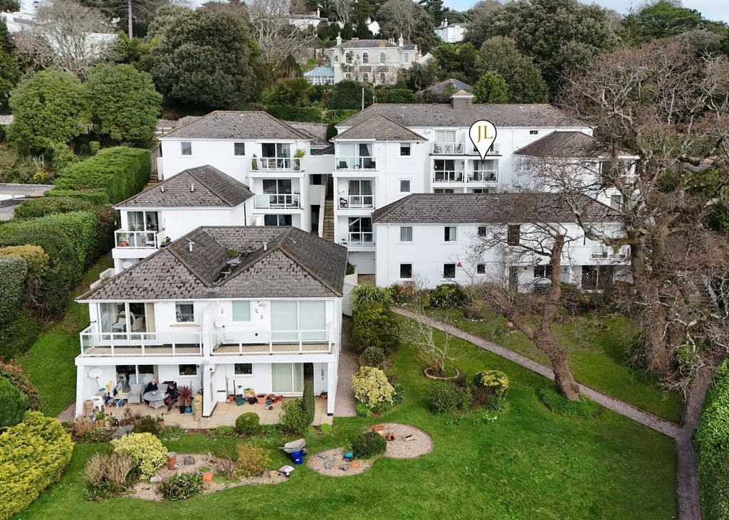 Property photo 1 of 22