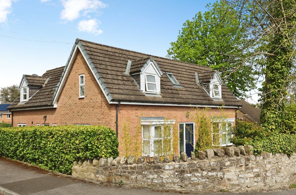 Property photo 1 of 26 Pbox-Img.Jpg
