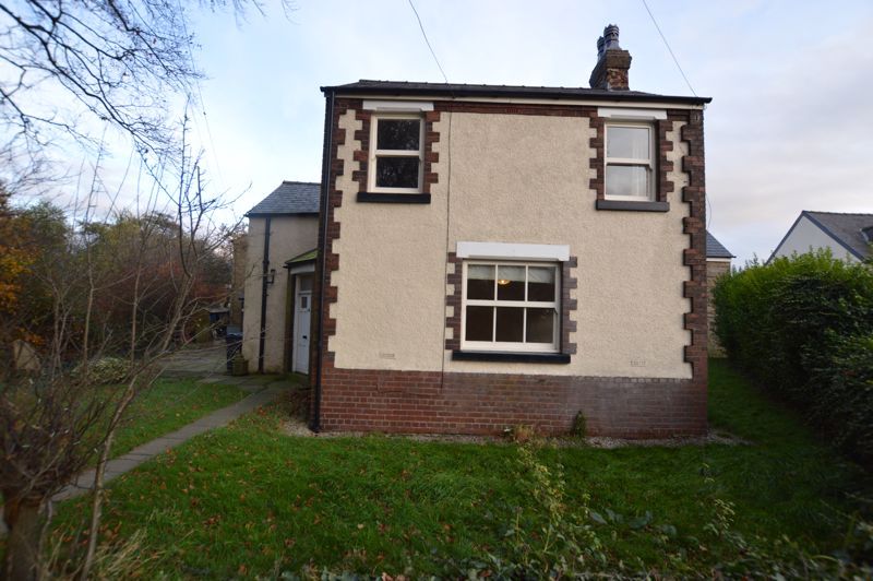 Property photo 1 of 15 Photo 13
