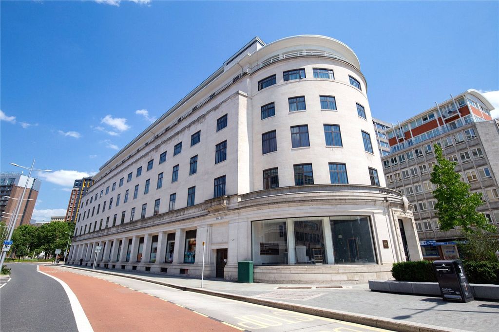 Property photo 2 of 10 Picture No. 08