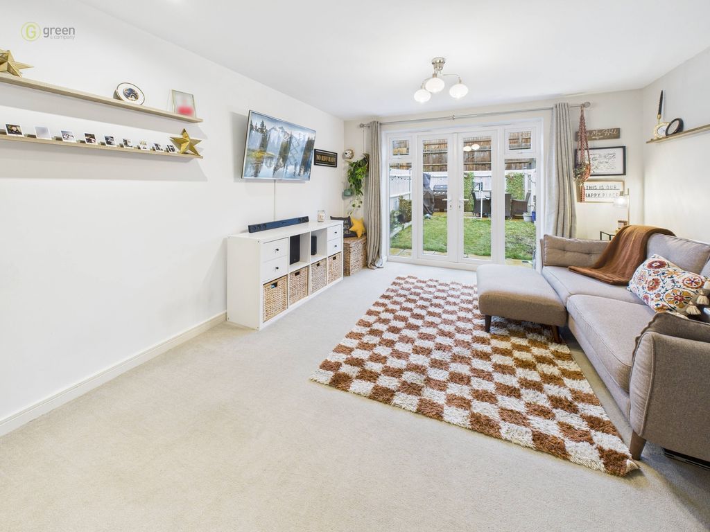 Property photo 2 of 22