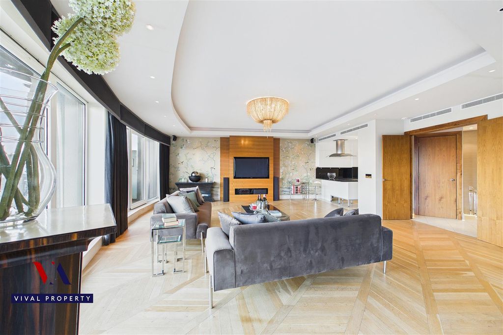 Property photo 3 of 40 Cam03118G0-Pr0275-Still008.Jpg