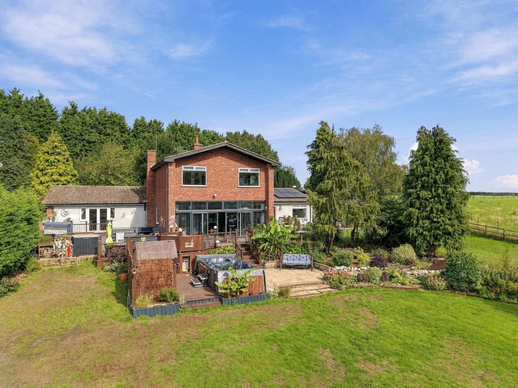 Property photo 2 of 55