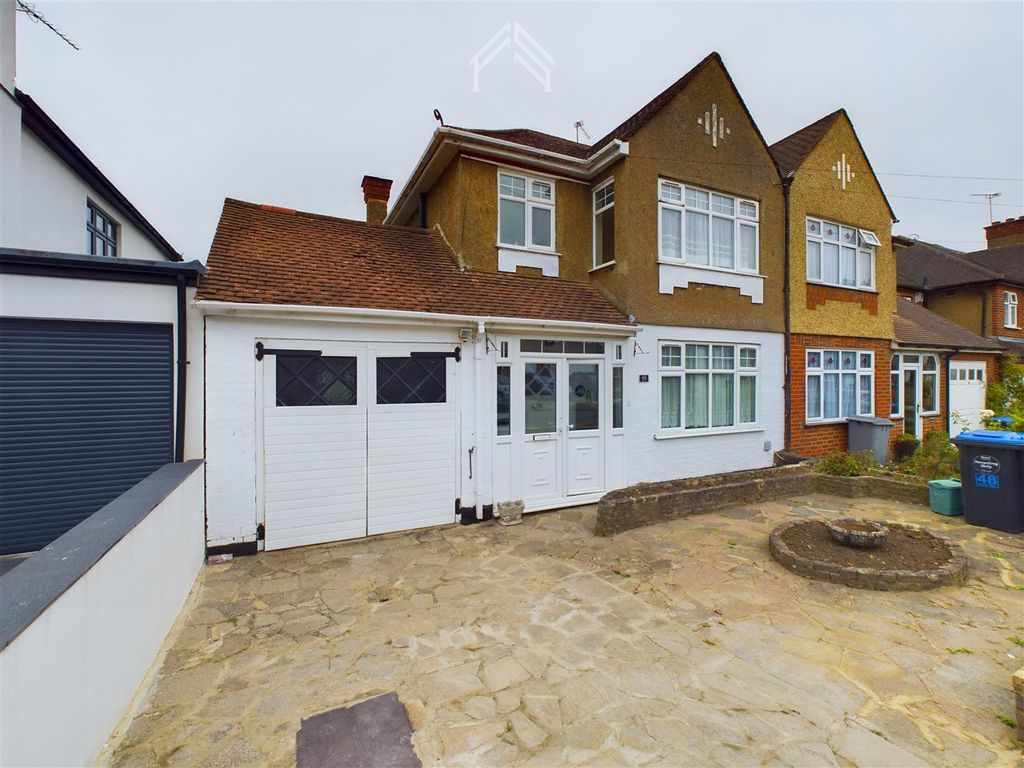 Property photo 1 of 10 Cam02700G0-Pr0177-Still004.Jpg