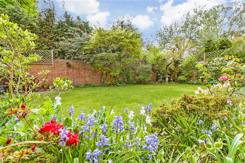 Property photo 1 of 25 Rear Garden