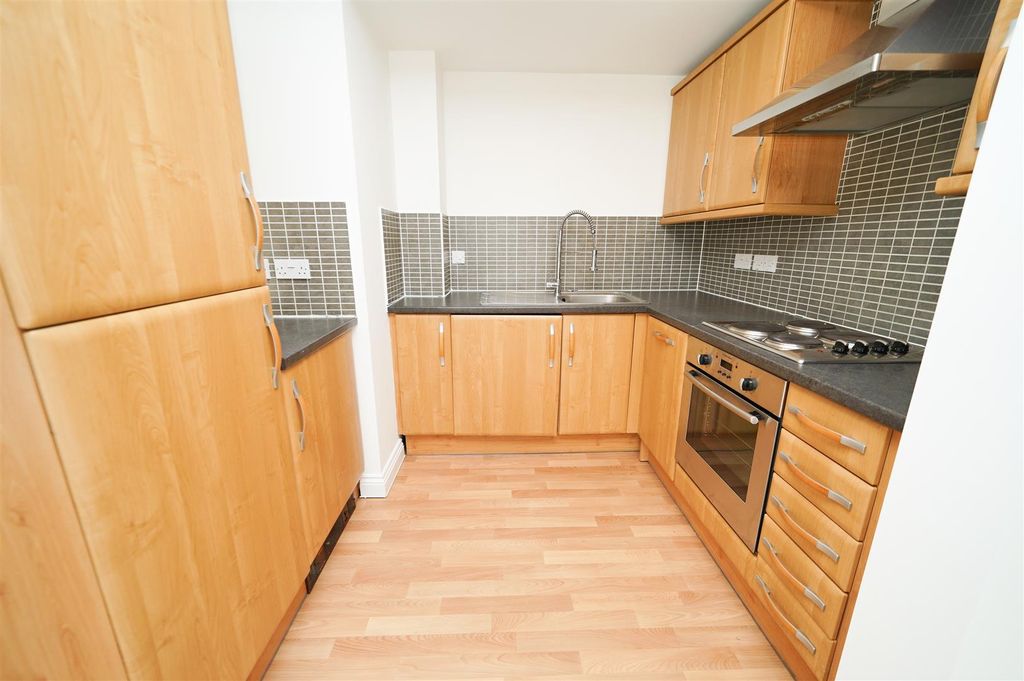 Property photo 3 of 11 Dsc04204.Jpg