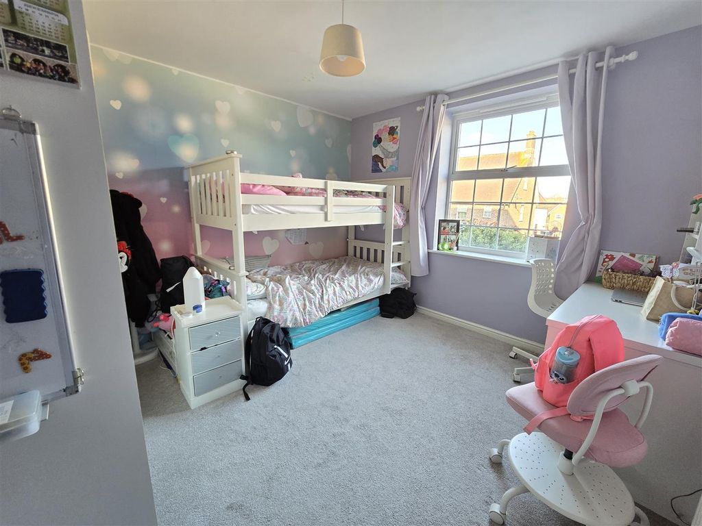 Property photo 3 of 7 20250402_165607.Jpg