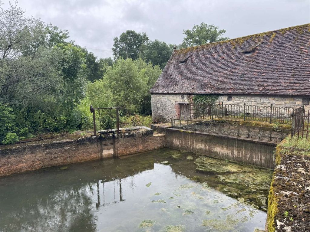 Property photo 1 of 32 House, Barn, 12th-Century Water Mill, Walnut Mill, Drying Shed...