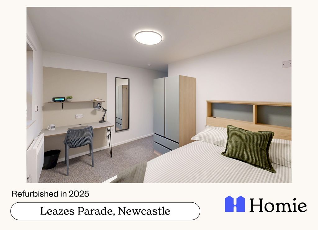 Property photo 2 of 8 A Bright And Modern Master Bedroom Featuring A Com...