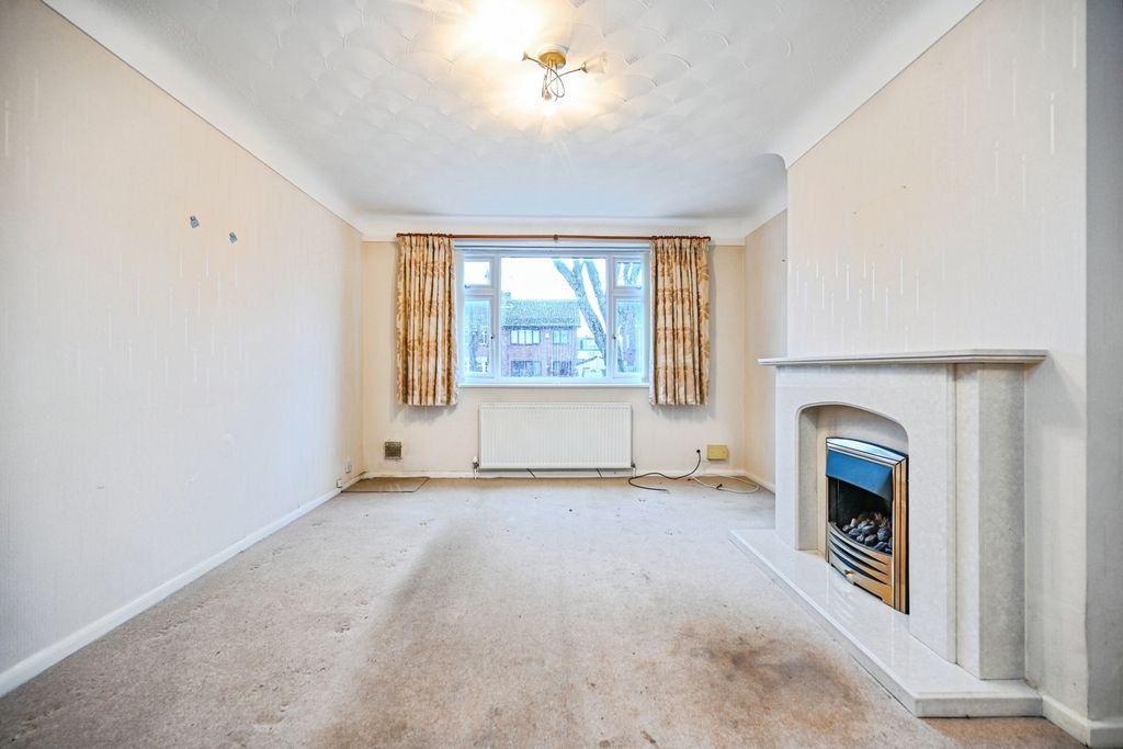 Property photo 3 of 15 Pbox-Img.Jpg