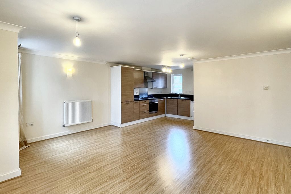 Property photo 3 of 8 Img_9633