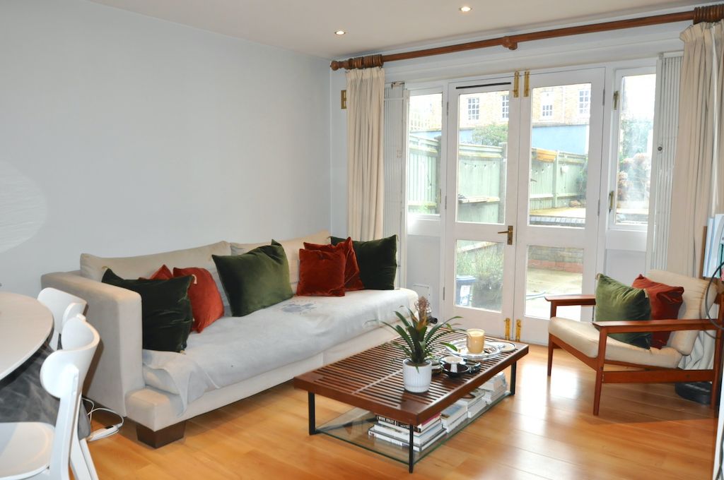 Property photo 1 of 9