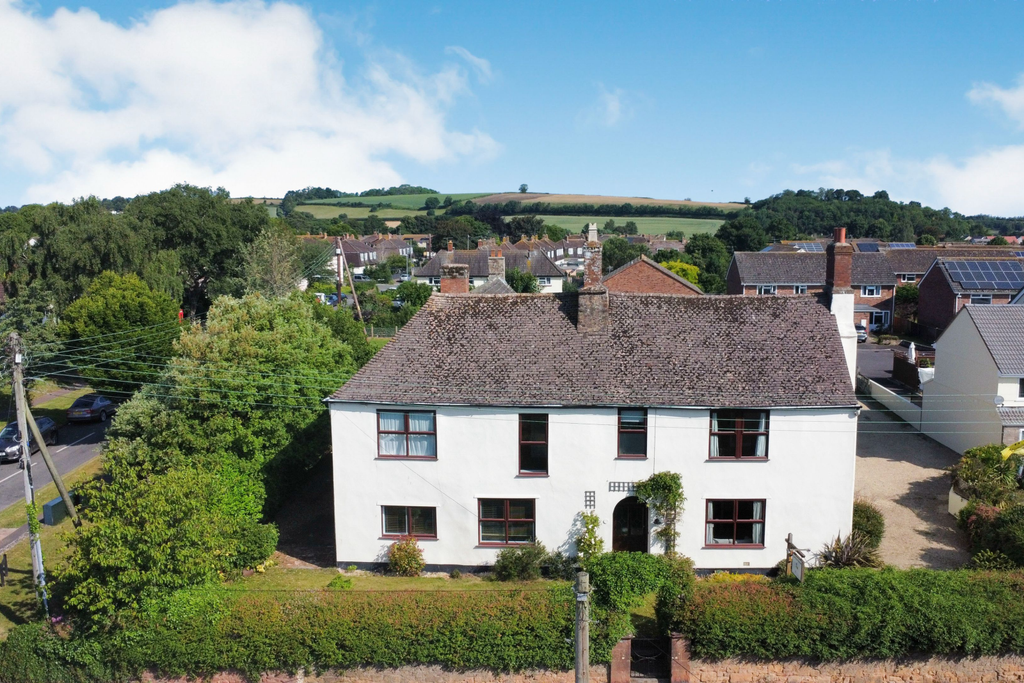 Property photo 1 of 33