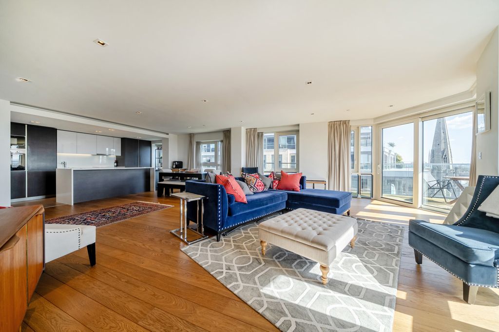 Property photo 3 of 22 1436294-19-69c52A...