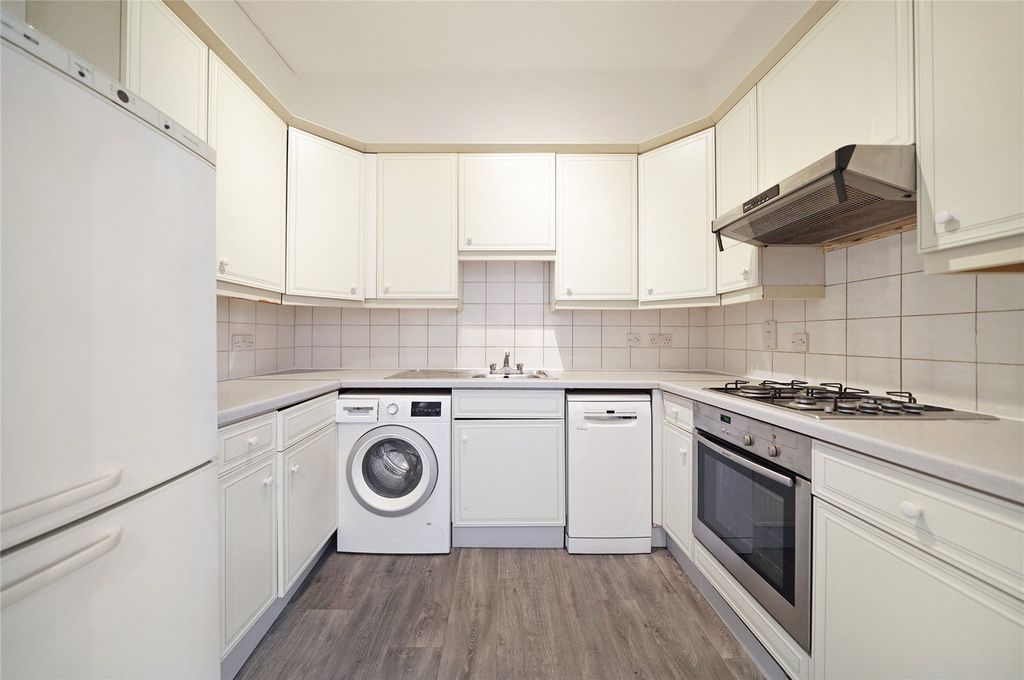 Property photo 3 of 15 Picture No. 54