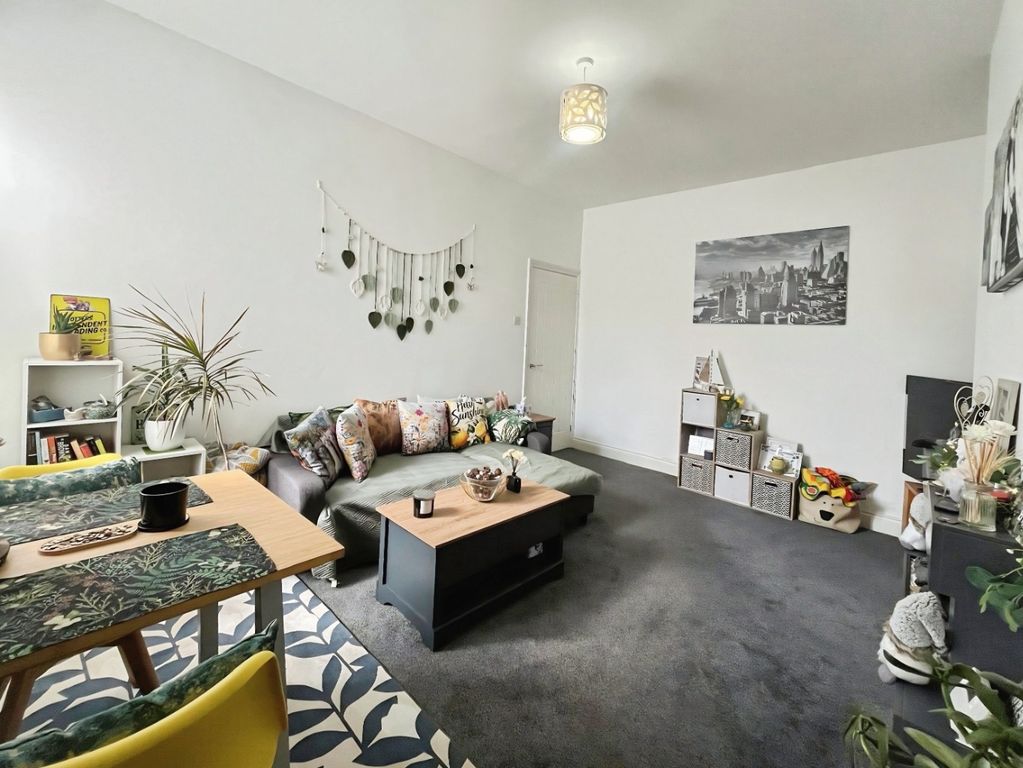 Property photo 1 of 14 5353431