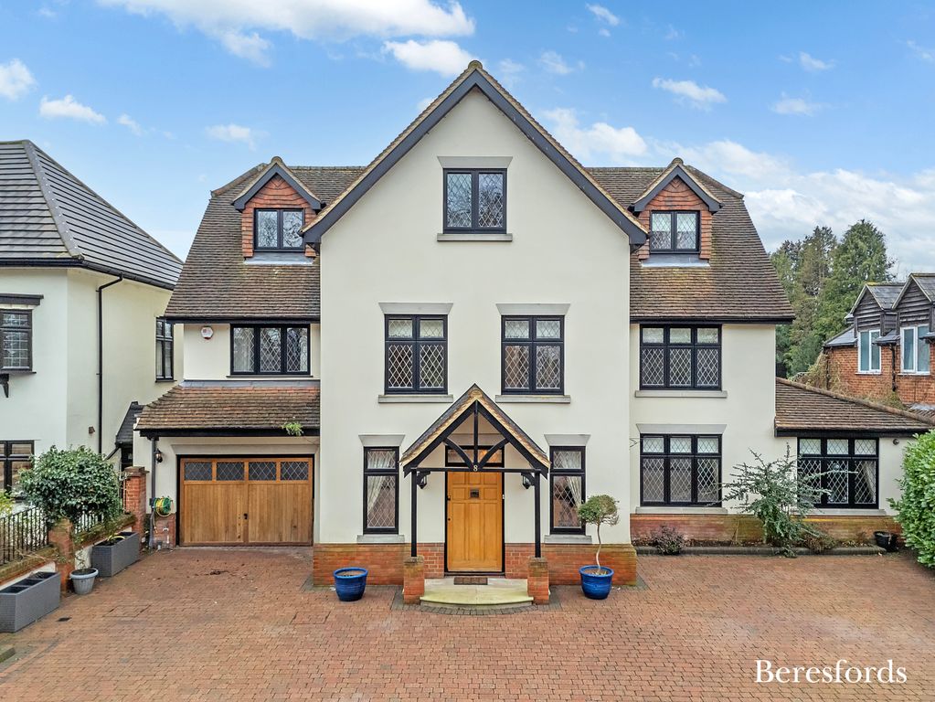 Property photo 2 of 48 Picture No. 07