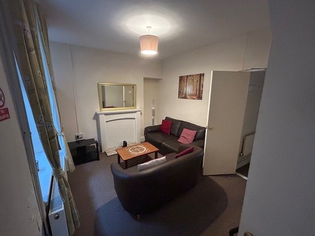 Property photo 3 of 3