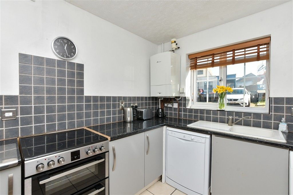 Property photo 2 of 12 Kitchen