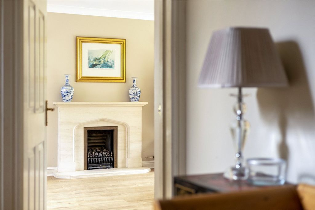 Property photo 3 of 17 Feature Fireplace