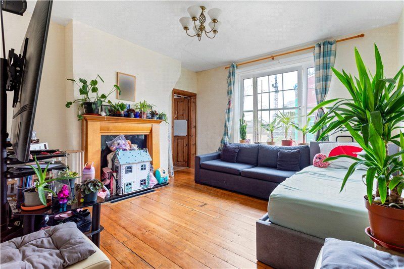 Property photo 2 of 11 Picture No. 08