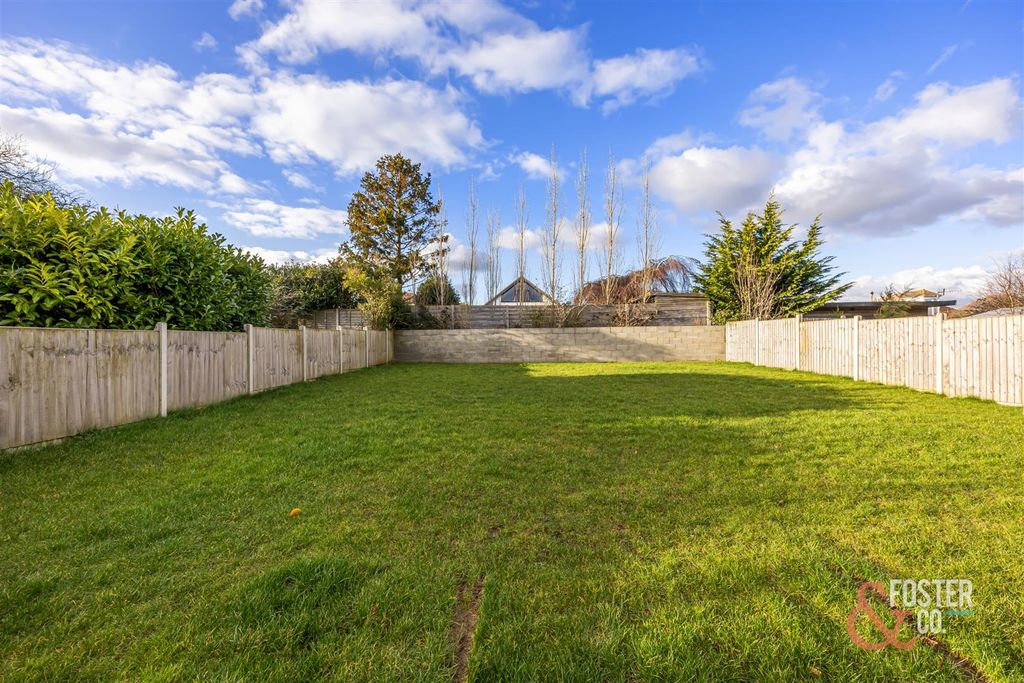 Property photo 2 of 30 Glen Rise_29-026.Jpg