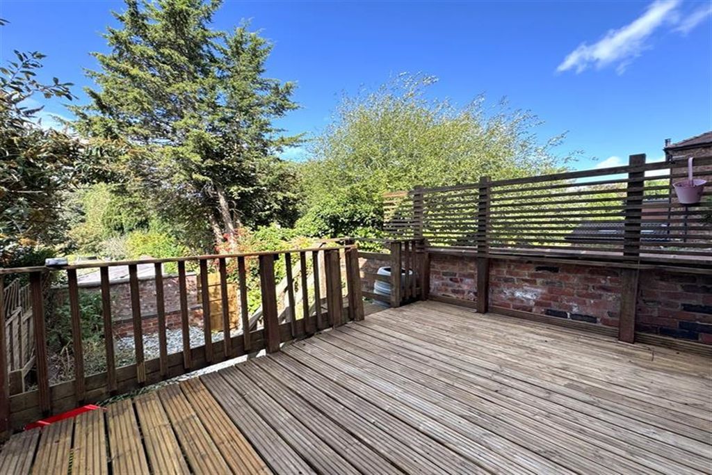 Property photo 2 of 11 (Main)