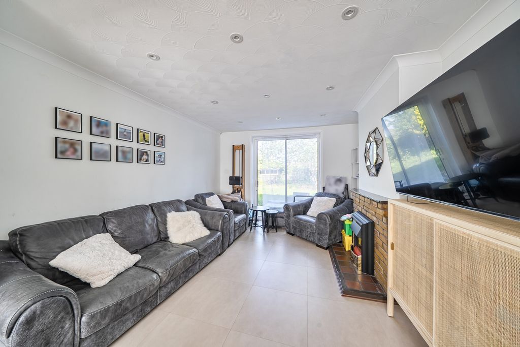 Property photo 2 of 19 1453543 (4).Jpg