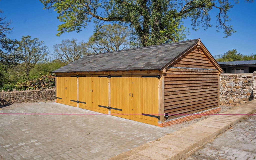 Additional image 25 of 8 bed equestrian for saleLlanvair Kilgeddin, Abergavenny, Monmouthshire NP7