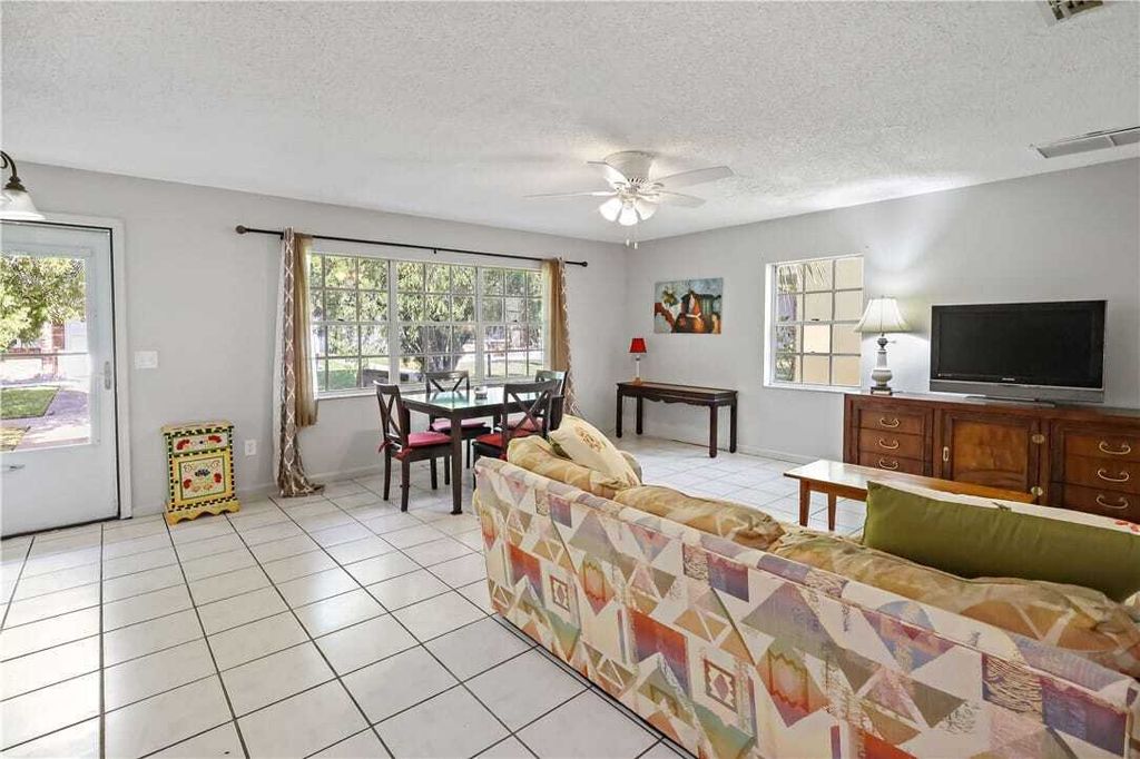 Property photo 2 of 26 <Alttext/>