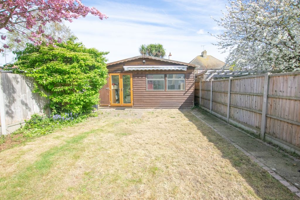 Property photo 2 of 15 Dsc_0159