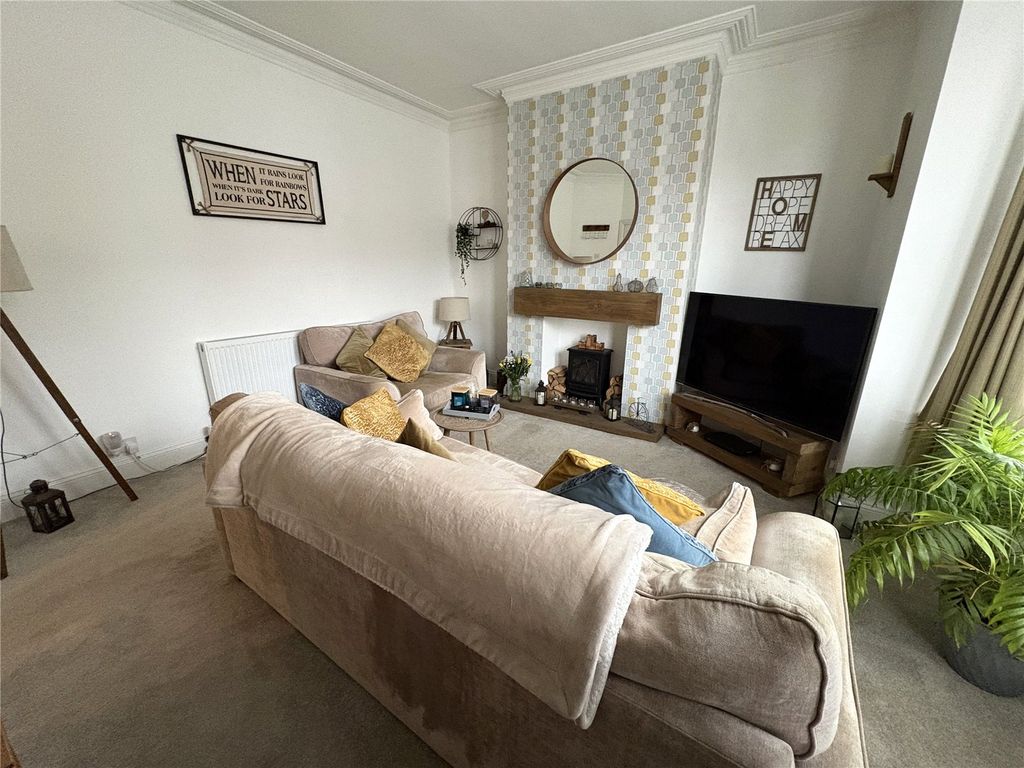 Property photo 3 of 30 Picture No. 31