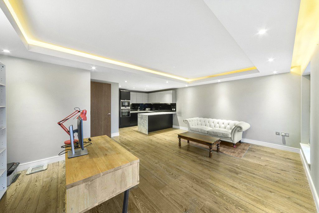 Property photo 3 of 15 Picture No. 06