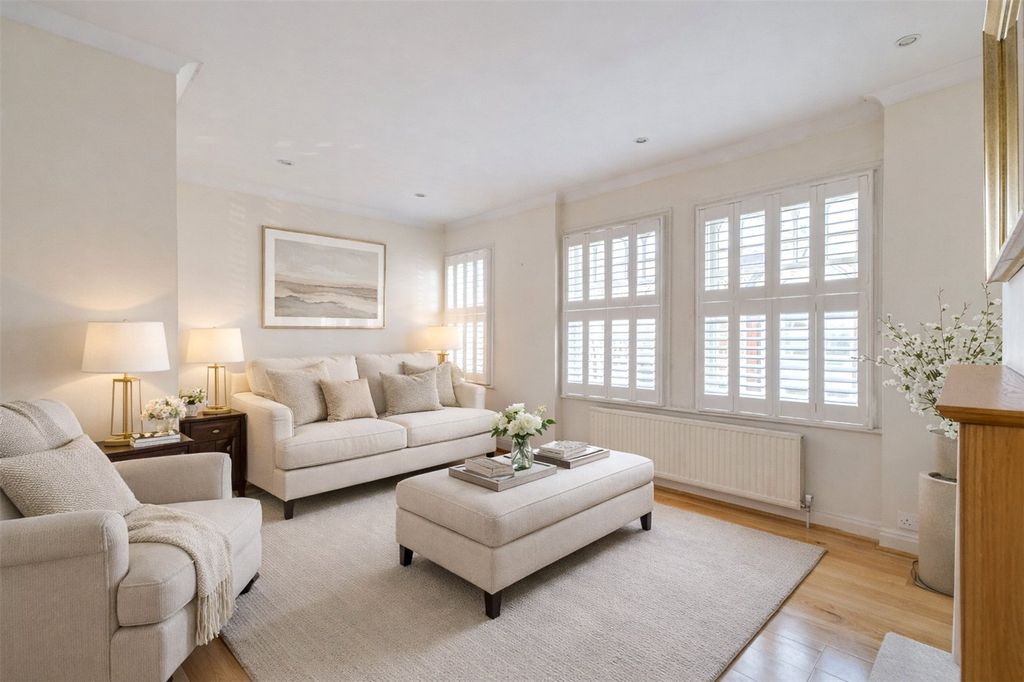 Property photo 1 of 8 Picture No. 25