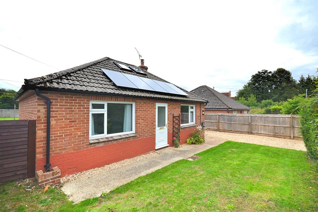 Property photo 1 of 17 16.Png