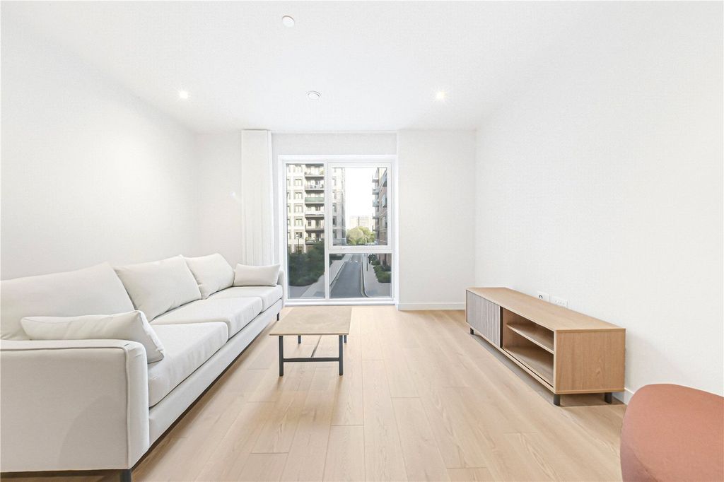 Property photo 2 of 9 Picture No. 16