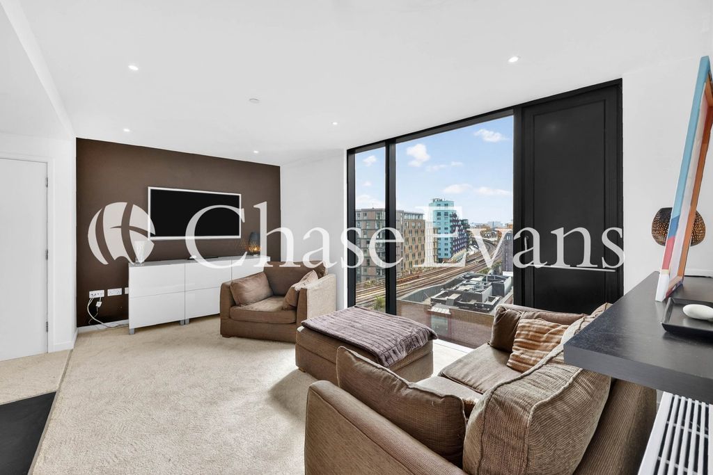 Property photo 2 of 12 Living